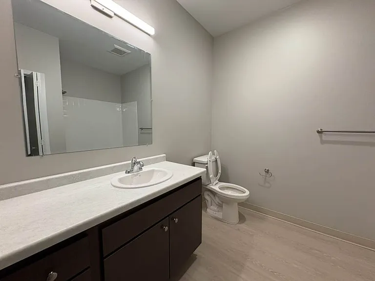 100 Fallwood Rd #221 — Photo 9