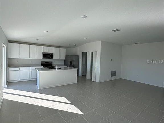 3rd image of 2822 Pennachio Dr