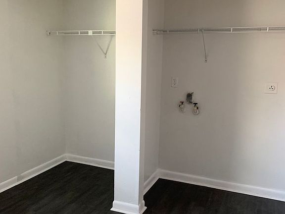 2nd image of 101 NW 23rd Pl #109
