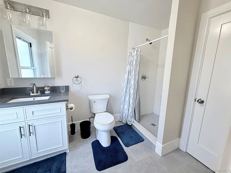 678 Willis Ave #2 — Photo 7