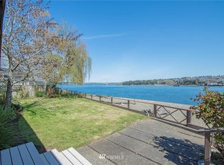 1807 Day Island Blvd W, Tacoma, WA