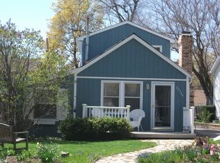 23724 N Valley Rd, Lake Zurich, IL 60047