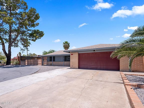 3rd image of 8825 E Pine Valley Dr