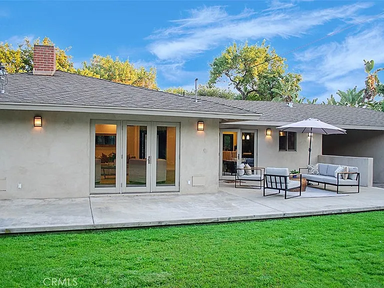 3655 Yorkshire Rd — Photo 21