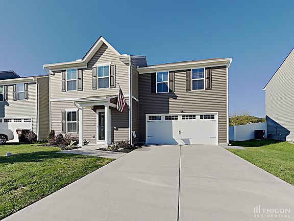 2nd image of 2429 Solomon Ln