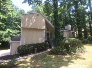 2517 Oakrill Rd, Marietta, GA 30062