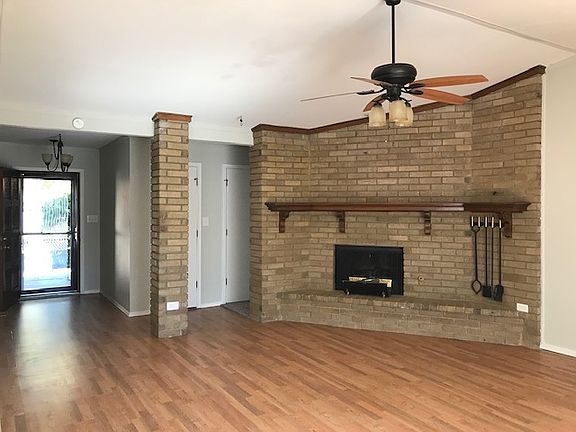 5th image of 1217 W Memphis St