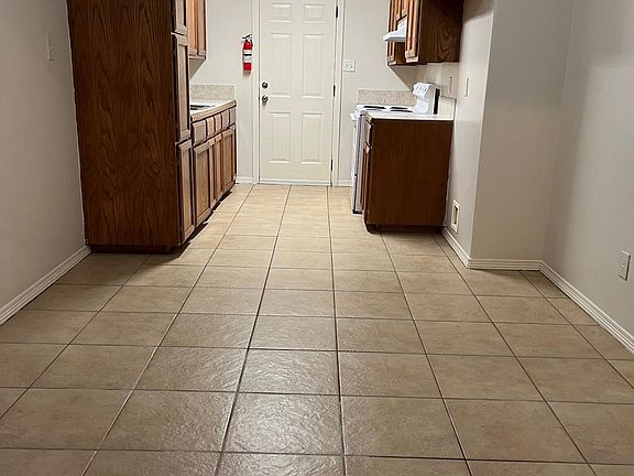 4th image of 22954 Monte Cristo Ct APT B