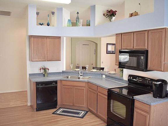 5th image of 15611 Heartleaf Ct