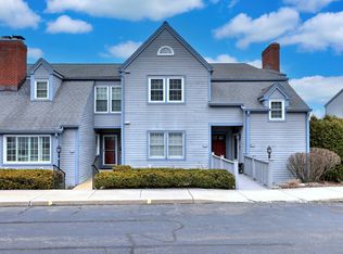 194 Glengarry Rd UNIT 194, Fairfield, CT 06825