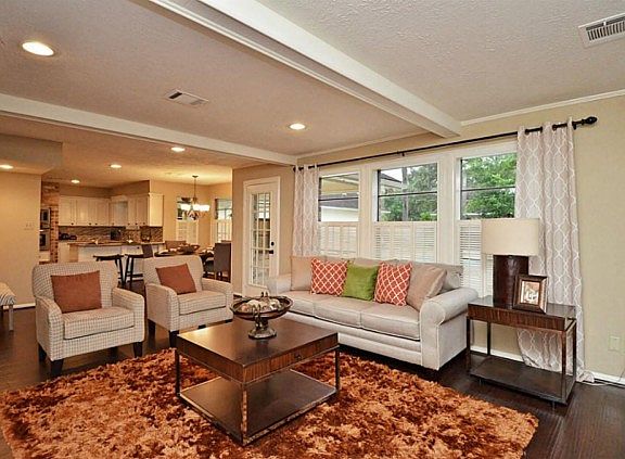 2nd image of 3622 Stoney Oak Dr