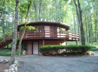 409 Glen Church Ln, Spruce Pine, NC 28777