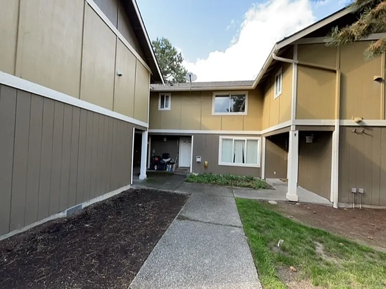 16881 167th Ave SE — Photo 2