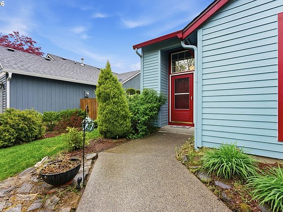 3rd image of 18120 SE 17th St