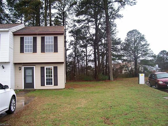 2nd image of 2 Peachtree Ct