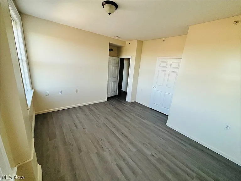 5644 Broadway Ave #602 — Photo 10