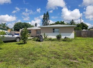 18173 Iris Rd, Fort Myers, FL 33967