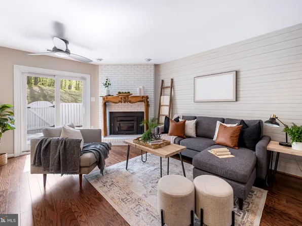 1008 Sextant Ct, Annapolis, MD 21401