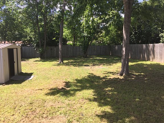 5th image of 214 Havana Dr