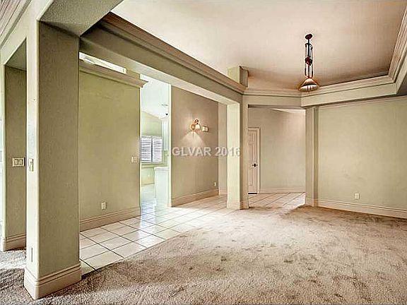4th image of 5417 Lochmor Ave
