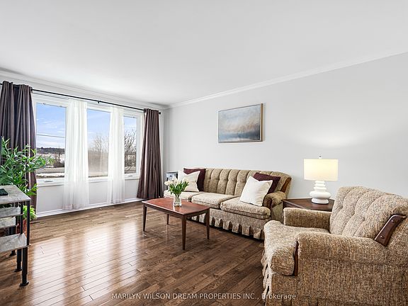 5th image of 1234 Kinburn Side Rd