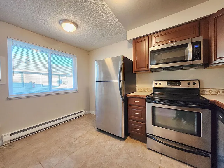 3102 E Jackson Ave — Photo 38