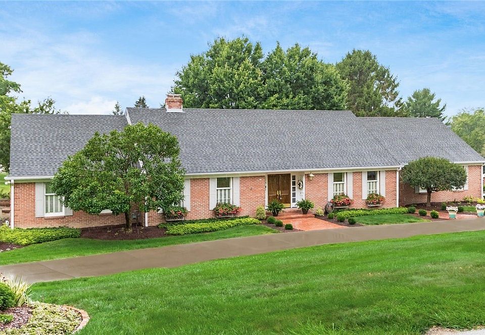 1st image of 480 W Highland Dr