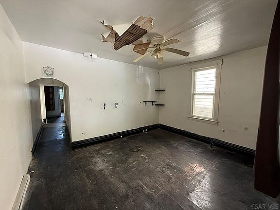 4th image of 825-827 Cypress Ave