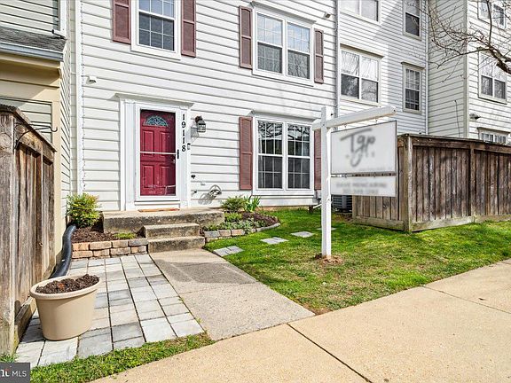 2nd image of 19118 Highstream Dr #749