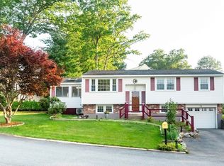 1 Mapleleaf Dr, Nashua, NH 03062