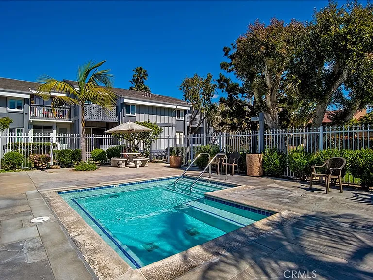 17082 Pacific Coast Hwy #102 — Photo 35