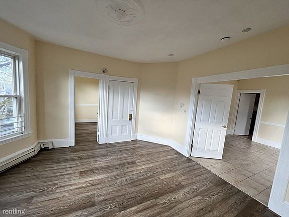 302 Columbia St. #3 Cambridge (Inman Square) Unit Photo 5