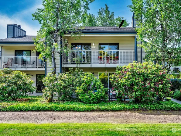 4411 216th Street SW #C, Mountlake Terrace, WA 98043
