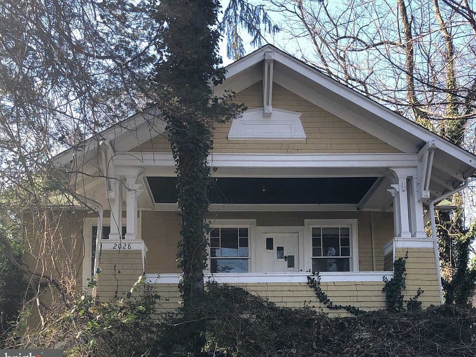 1st image of 2028 N Kenmore St