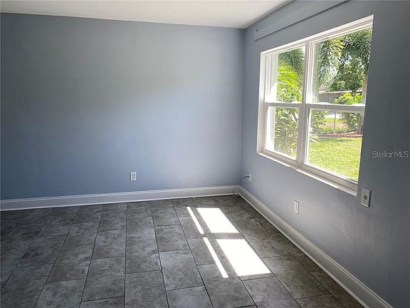 2nd image of 1809 Moose Dr