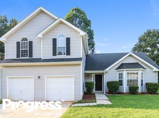 335 Pecan Wood Cir, Fairburn, GA 30213