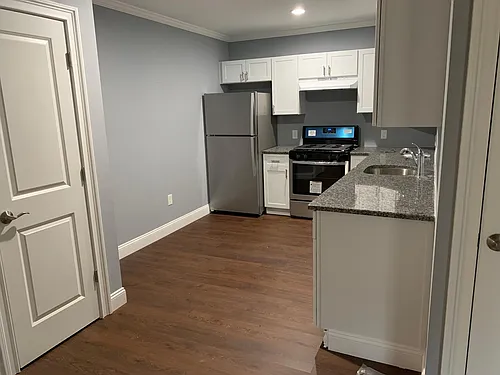 60 E Main St #211 Photo 1