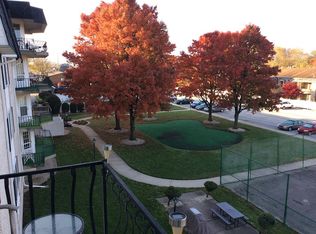 8750 Harrison Ave APT 302, Munster, IN 46321