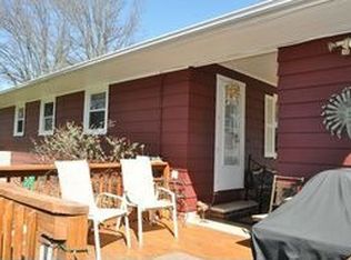 810 S Cline Ave, Newton, NC 28658