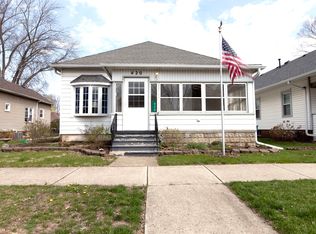 420 E Benton St, Morris, IL