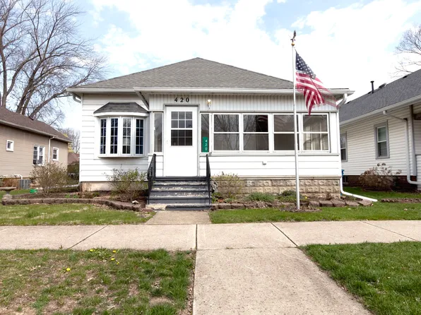 420 E Benton St, Morris, IL 60450