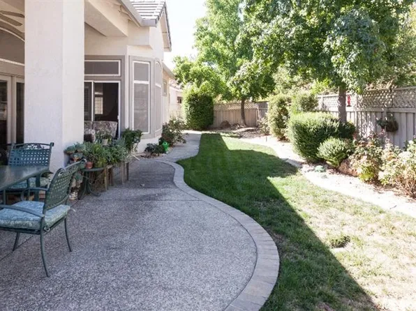 7585 Whistlestop Way, Roseville, CA 95747