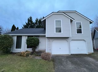 17560 NW Woodmere Ct, Beaverton, OR