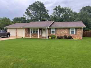 1611 Harding Ave, Muscle Shoals, AL 35661