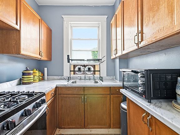 5th image of 29 Esmond St