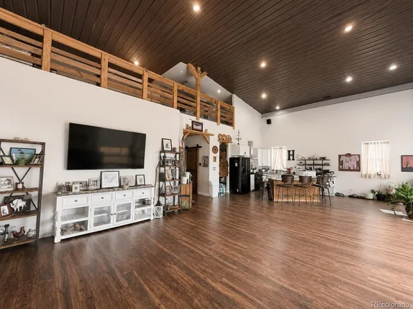 470 Bowie Road, Penrose, CO 81420
