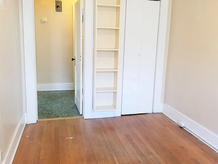 975 N Washington St #1 — Photo 9