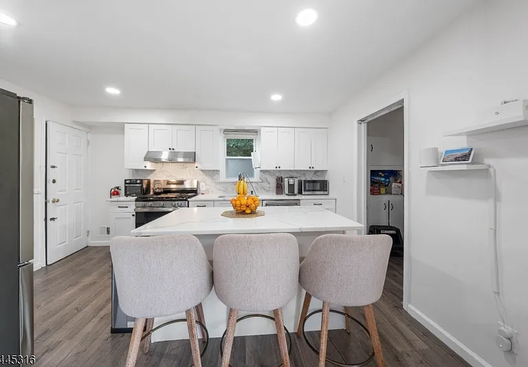 412 Spruce St — Photo 4