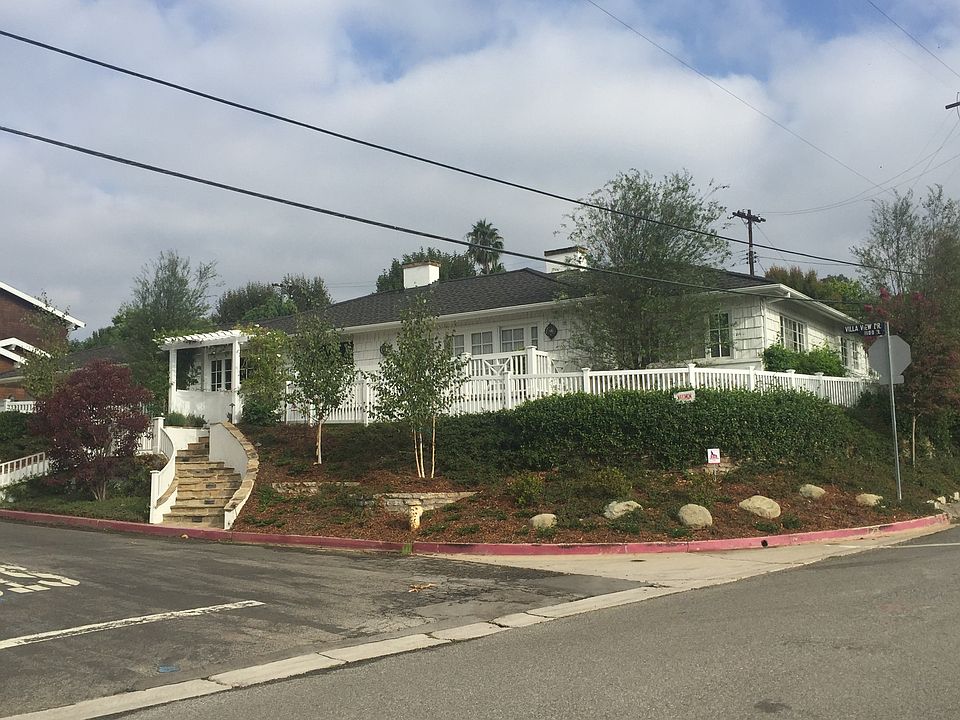 2nd image of 1151 Villa View Dr