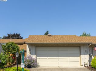 15455 SW Oaktree Ln, Tigard, OR 97224